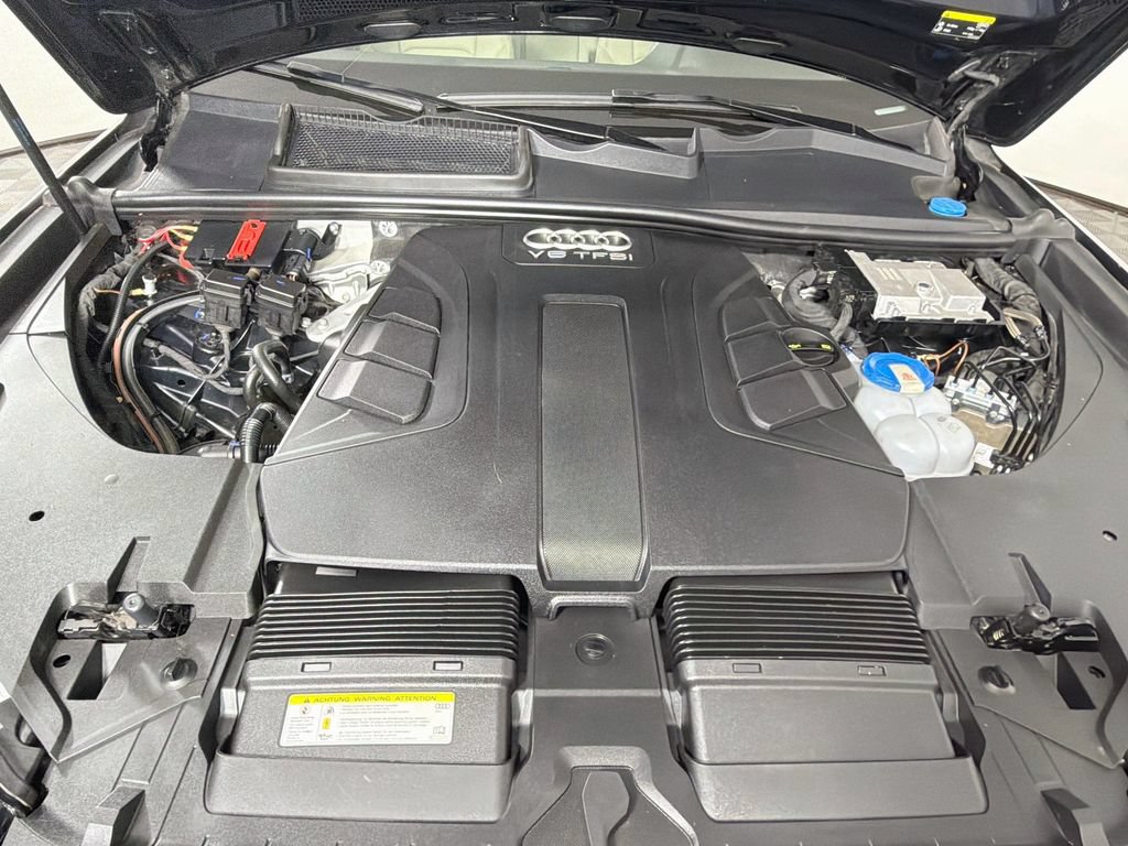Used 2017 Audi Q7 3.0T Premium Plus AWD/4WD image 31
