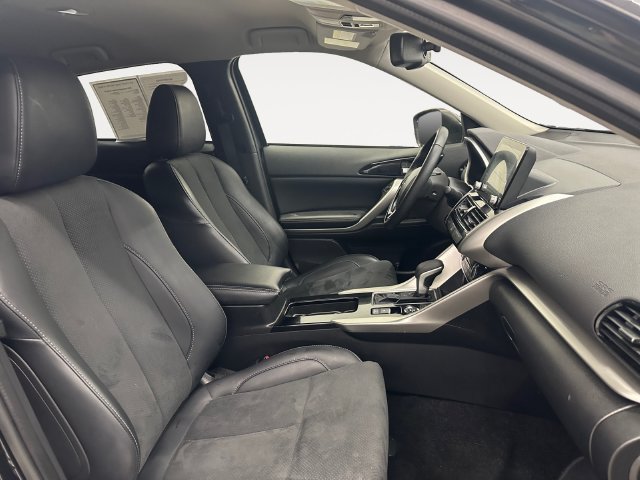 Used 2025 Mitsubishi Eclipse Cross SE AWD/4WD image 15
