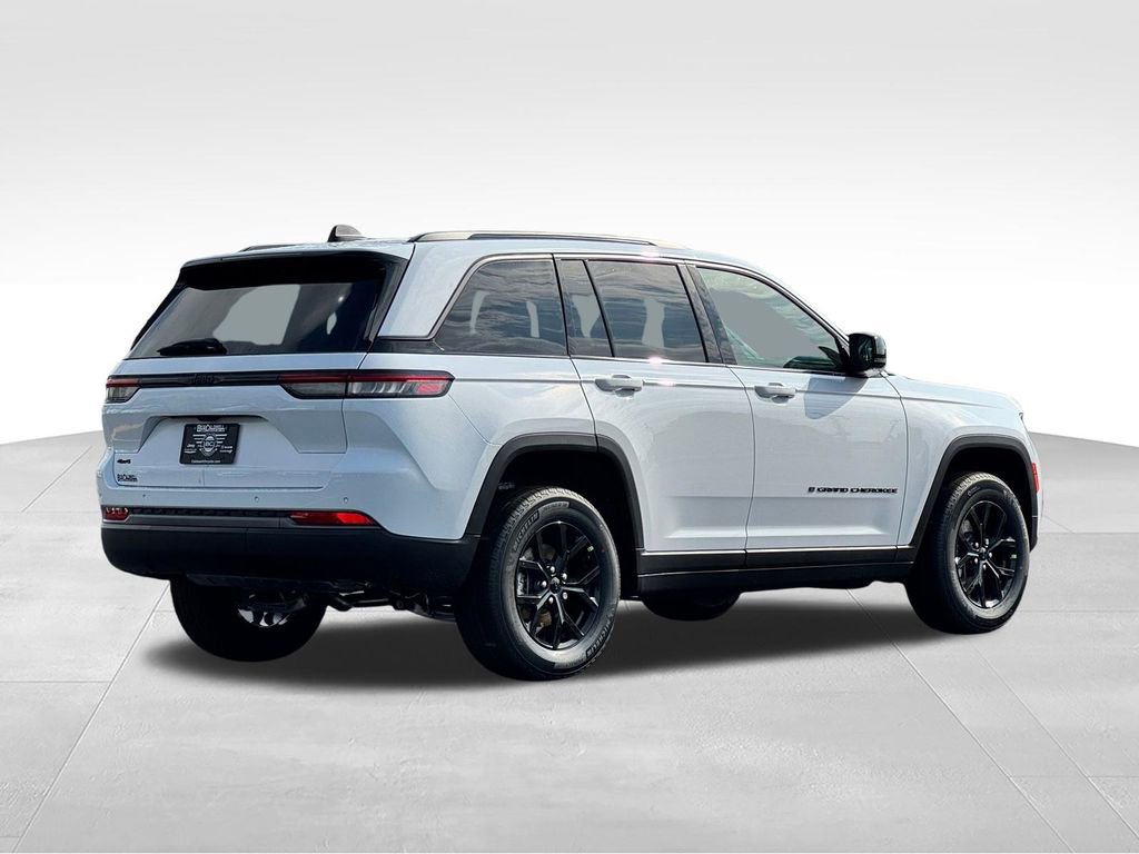 New 2026 Jeep Grand Cherokee Altitude AWD/4WD image 7