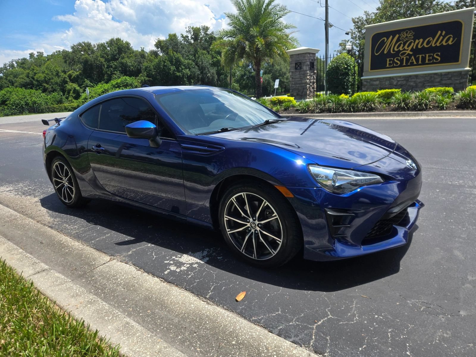 Used 2019 Toyota 86 RWD image 3
