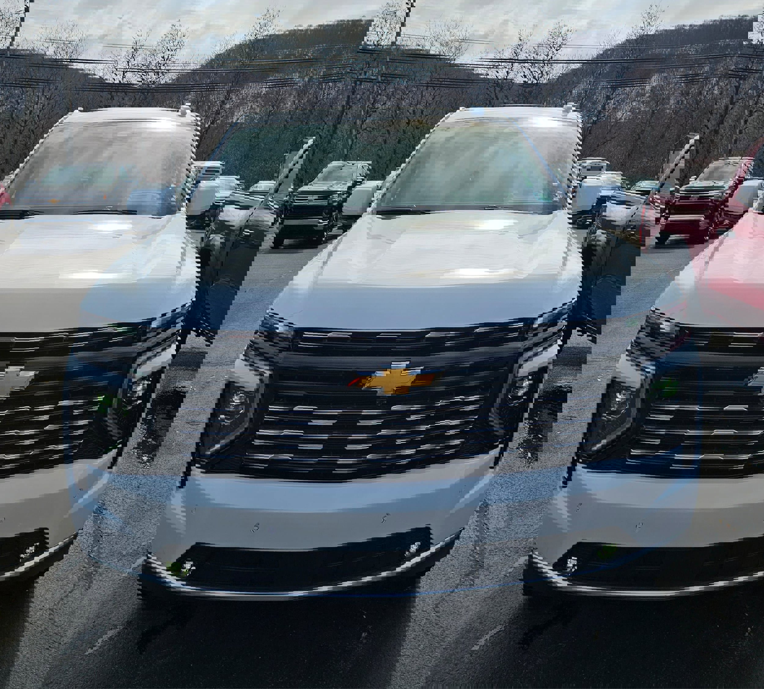 New 2026 Chevrolet Suburban High Country image 2