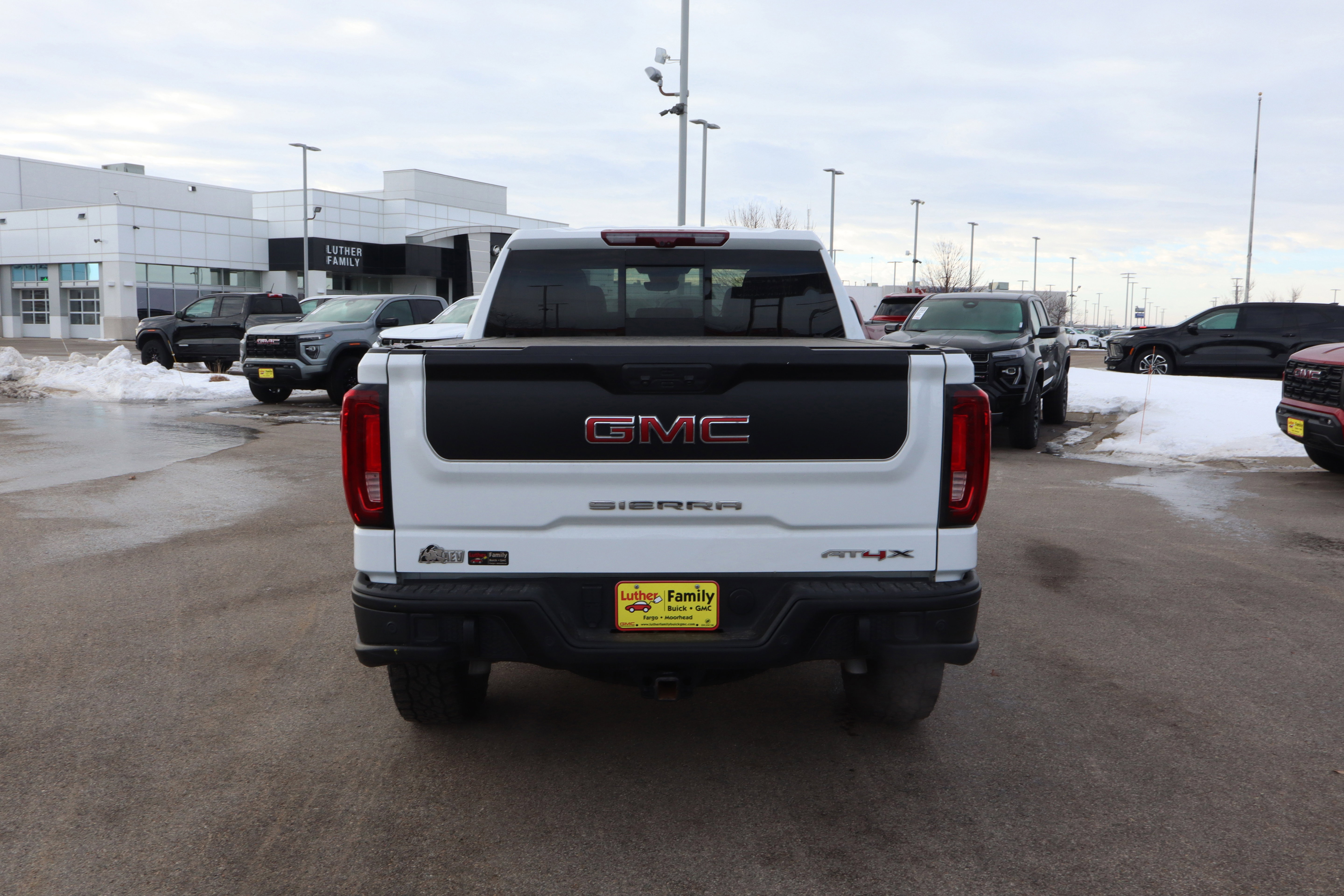 Certified 2023 GMC Sierra 1500 AT4X w/ AT4X AEV Edition image 6