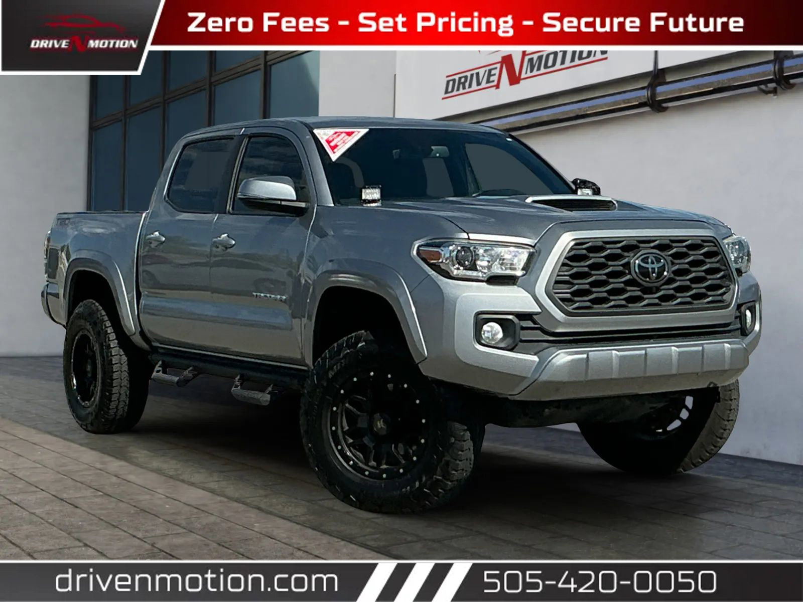 Used 2021 Toyota Tacoma TRD Sport image 1