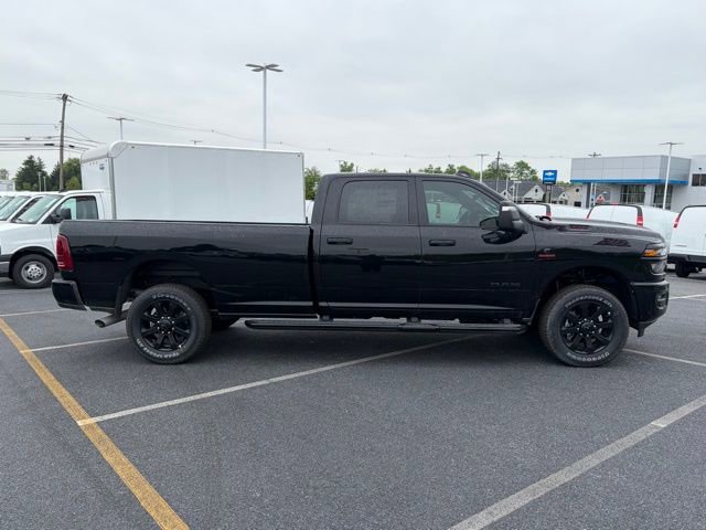 New 2026 RAM 3500 Big Horn AWD/4WD image 9