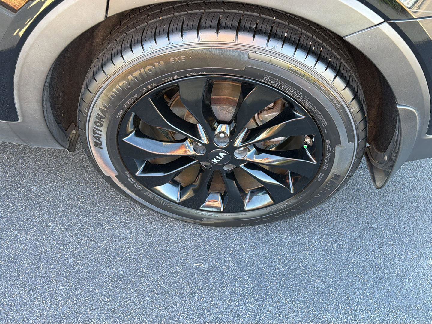 Used 2020 Kia Sorento L FWD image 36