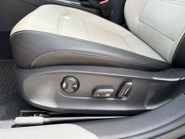 Used 2020 Volkswagen Passat 2.0T R-Line FWD image 10