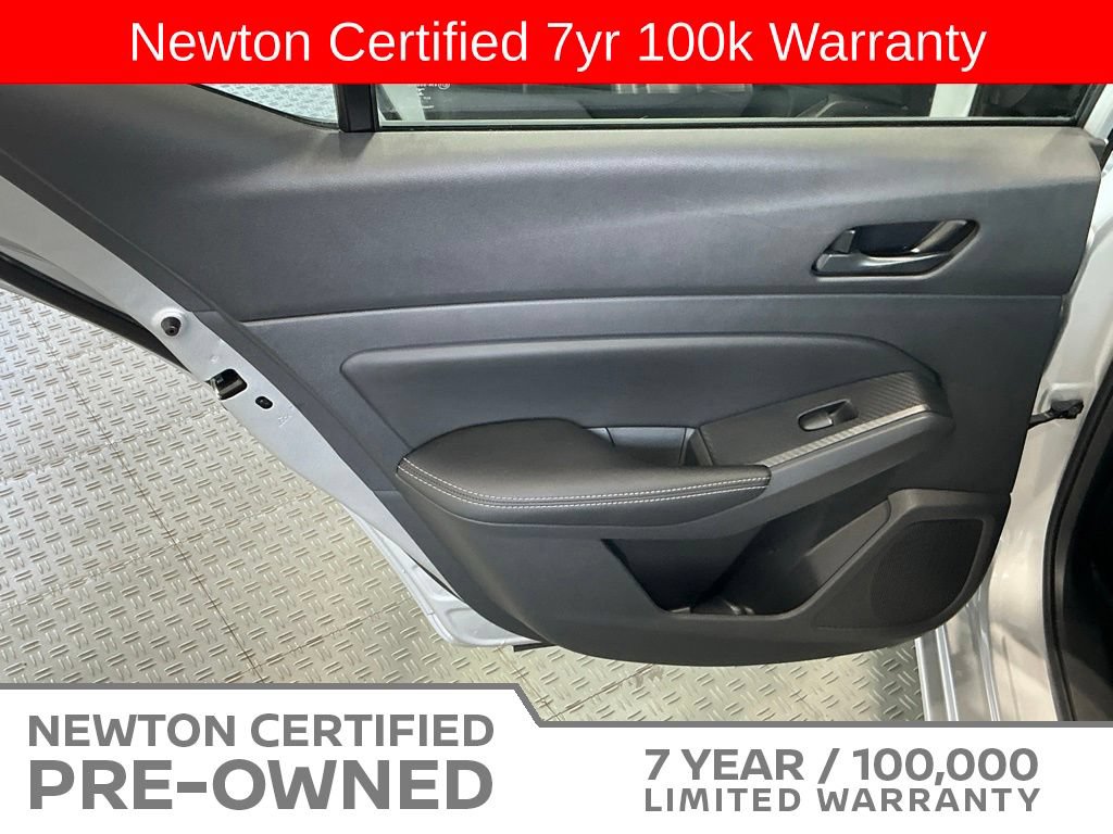 Used 2025 Nissan Altima 2.5 SV FWD image 34