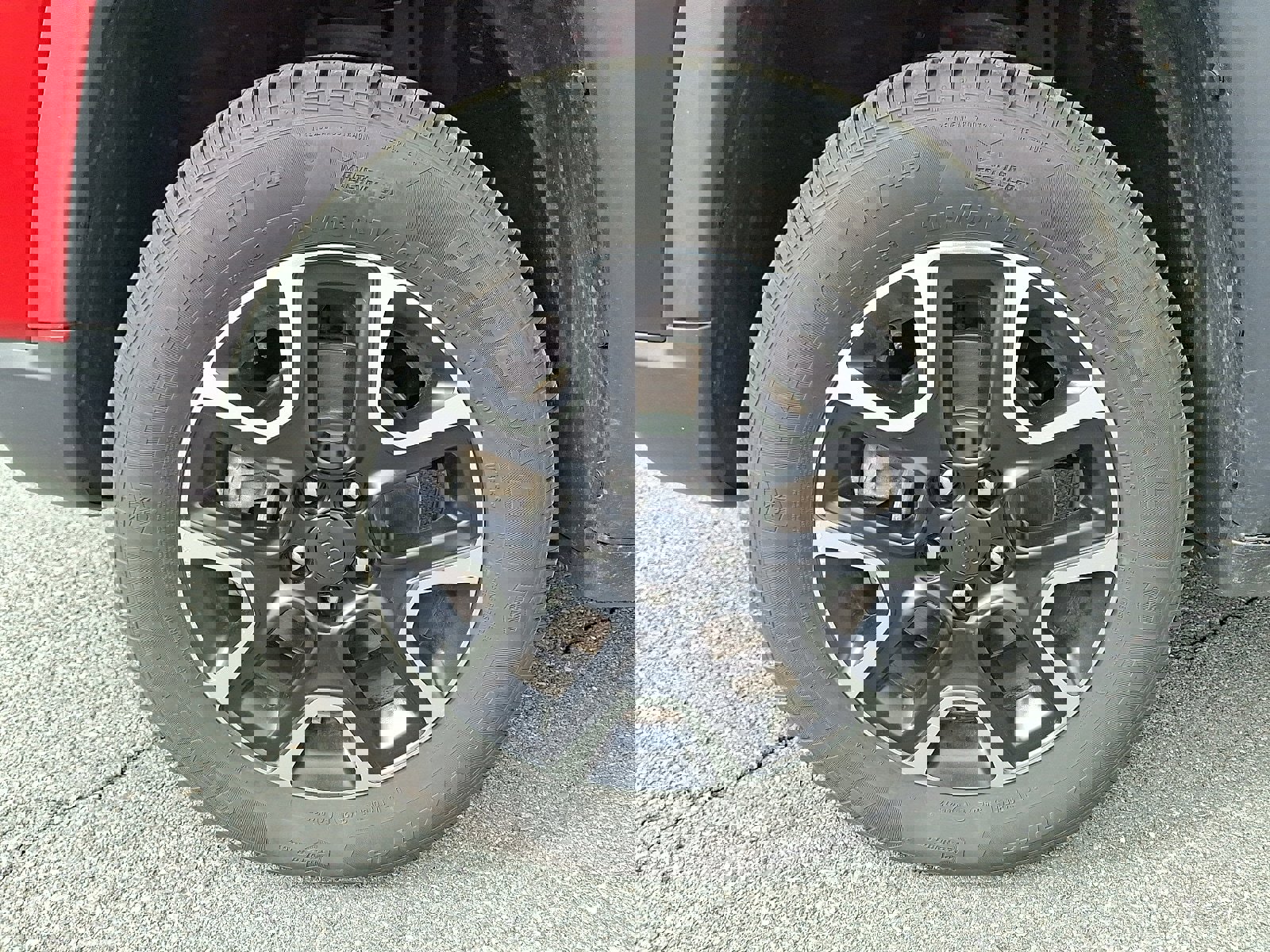 Used 2020 Jeep Compass Trailhawk image 9