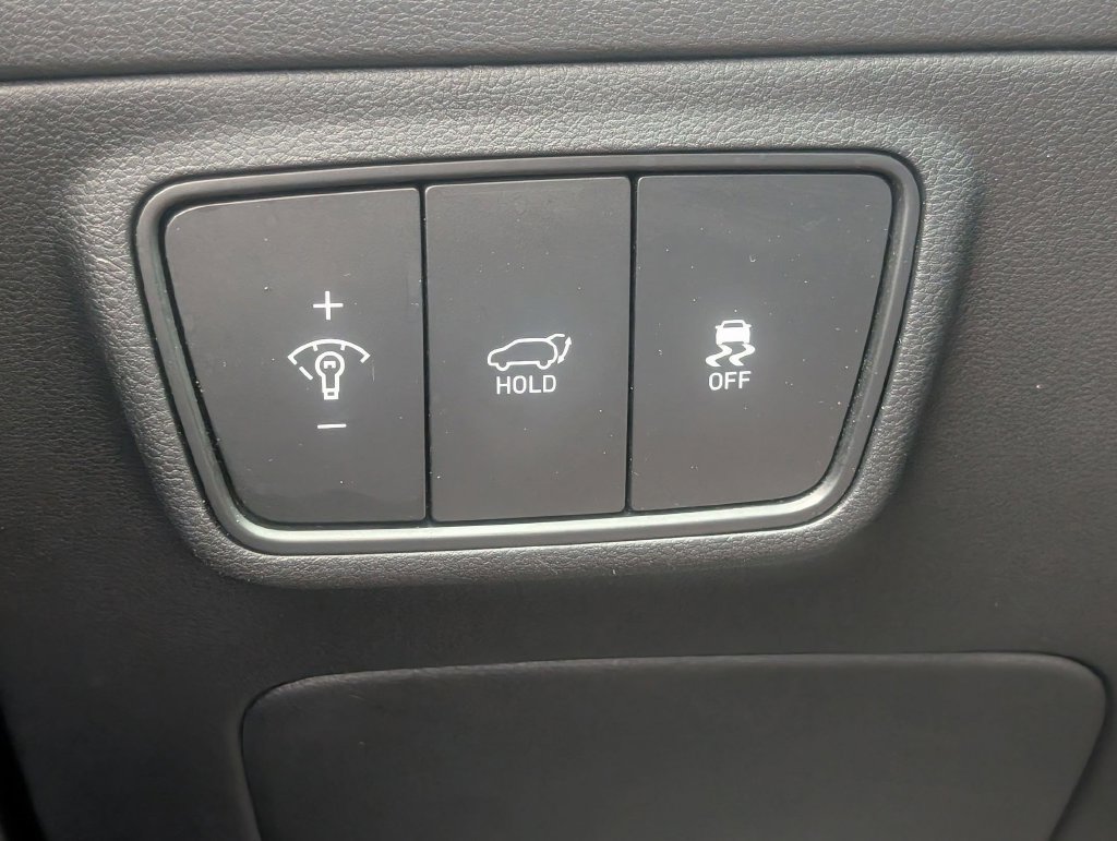 Used 2024 Hyundai Tucson Limited AWD/4WD image 16