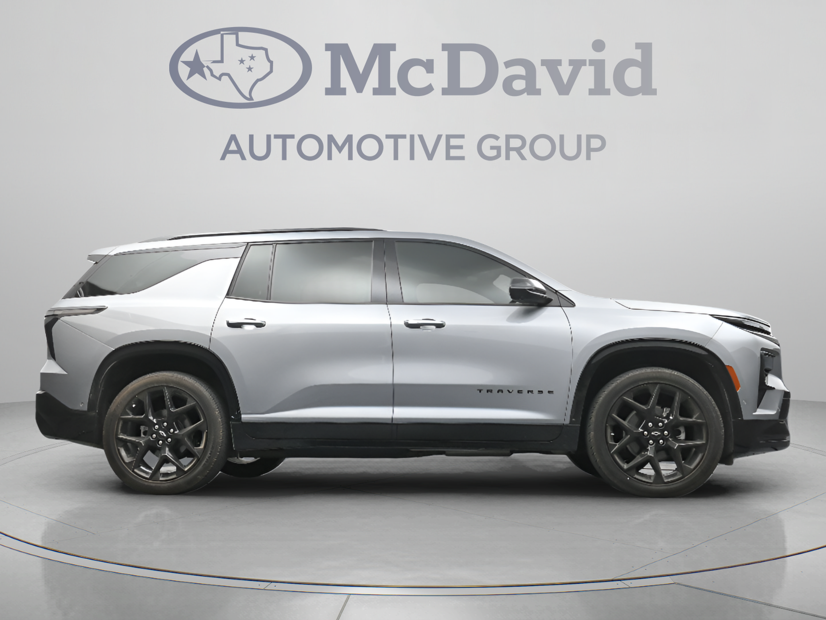Used 2024 Chevrolet Traverse RS FWD image 33