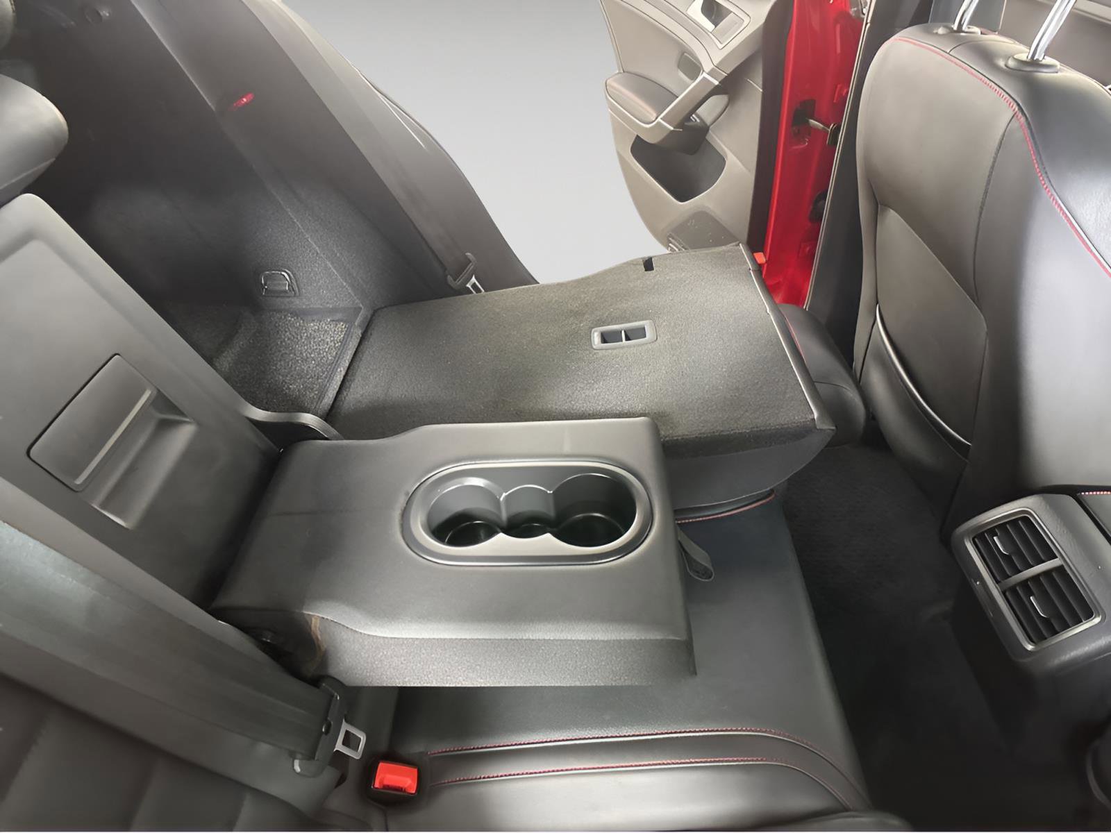 Used 2021 Volkswagen GTI SE image 27