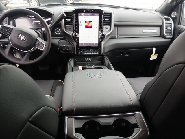 New 2026 RAM 5500 4x4 Crew Cab w/ Laramie Trim Package image 12