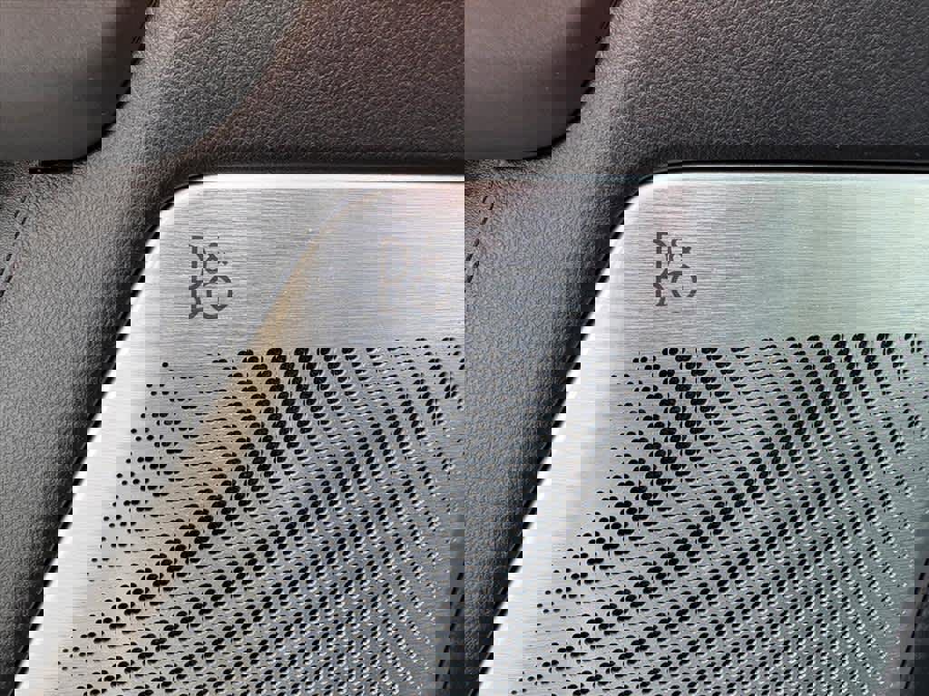 Used 2021 Ford F150 Lariat w/ Equipment Group 502A High image 17