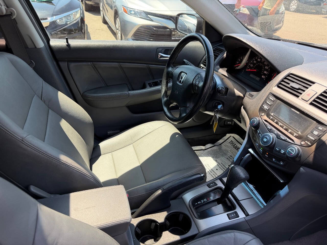Used 2003 Honda Accord EX image 16