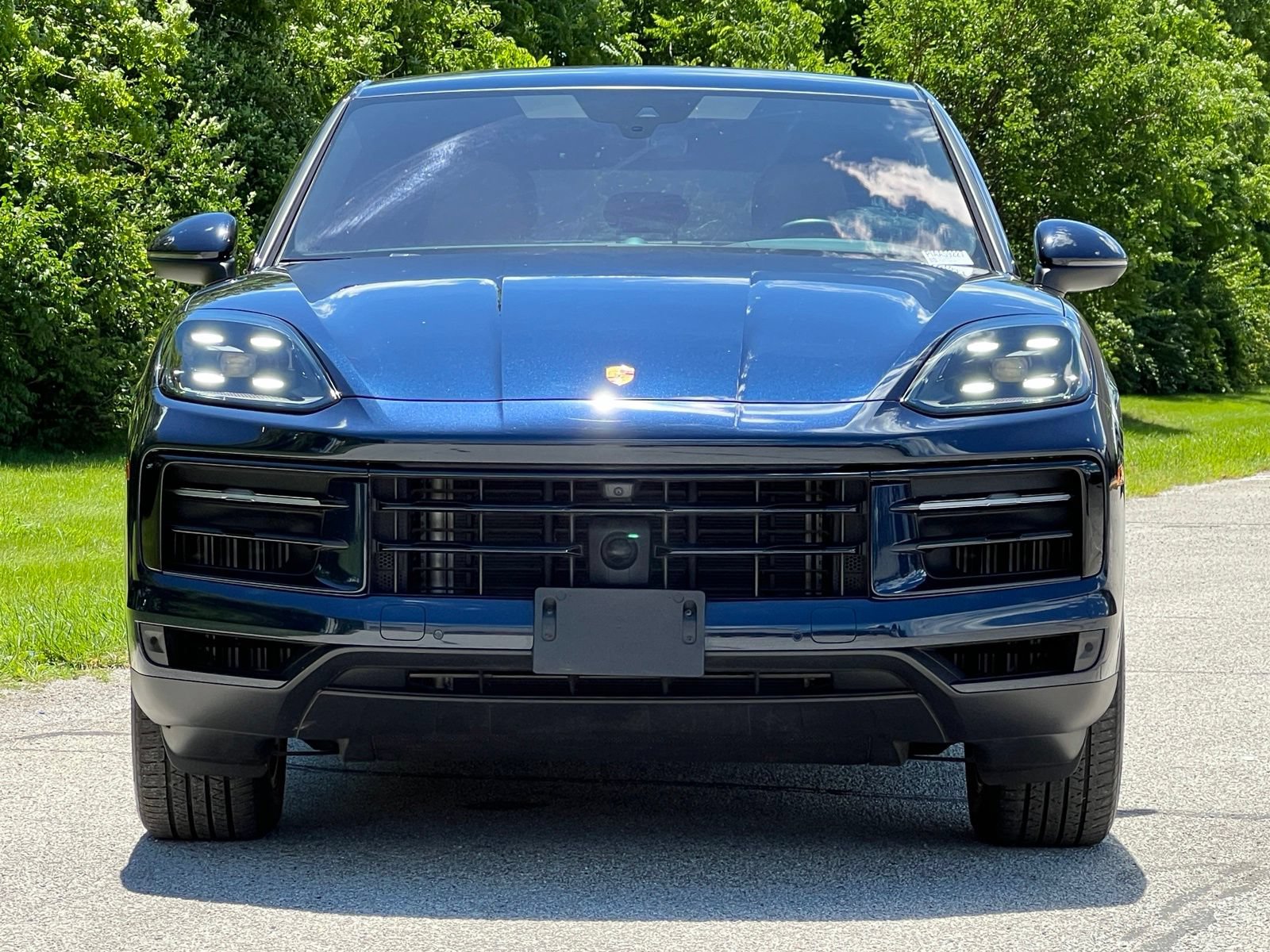 Certified 2024 Porsche Cayenne Coupe AWD/4WD image 7