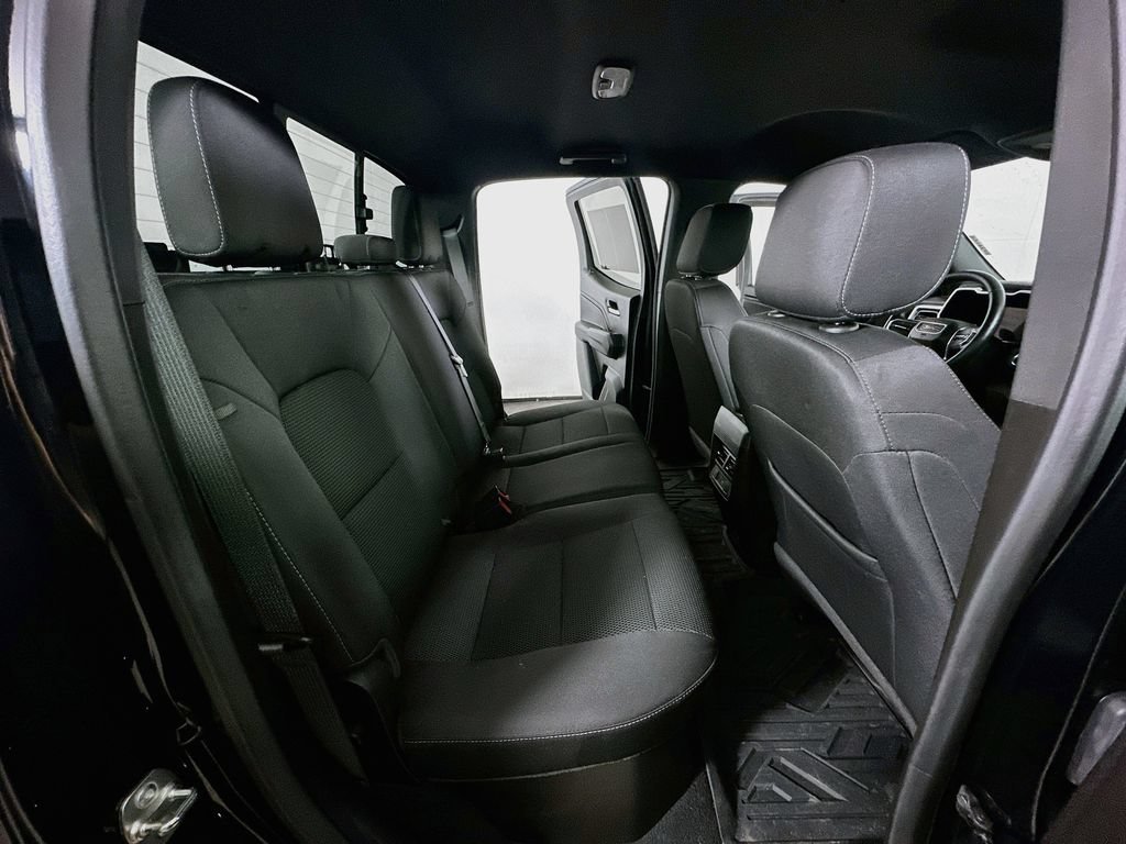 Used 2024 GMC Canyon Elevation w/ Convenience Package AWD/4WD image 12