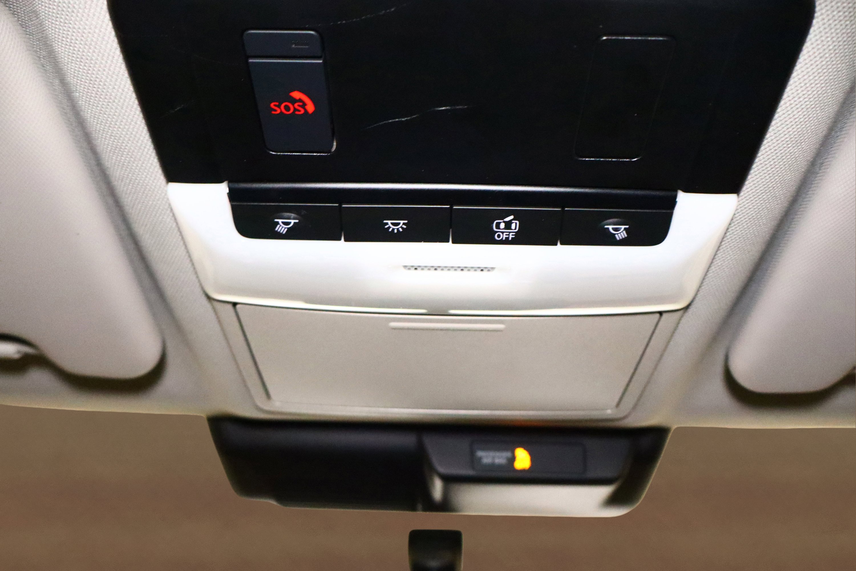 Used 2024 Mitsubishi Outlander SE image 40