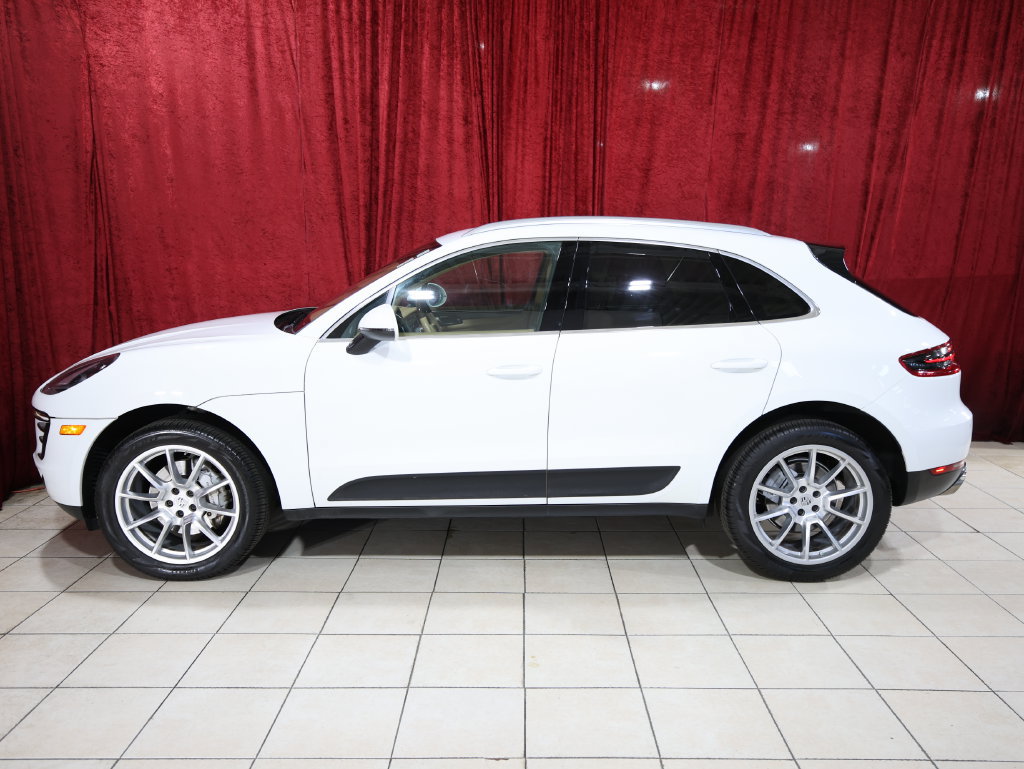 Used 2017 Porsche Macan S AWD/4WD image 3