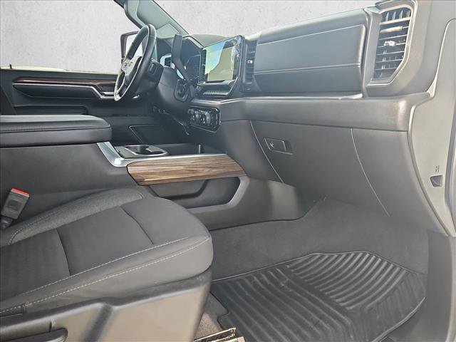 Used 2024 Chevrolet Silverado 3500 LT w/ Texas Edition image 21