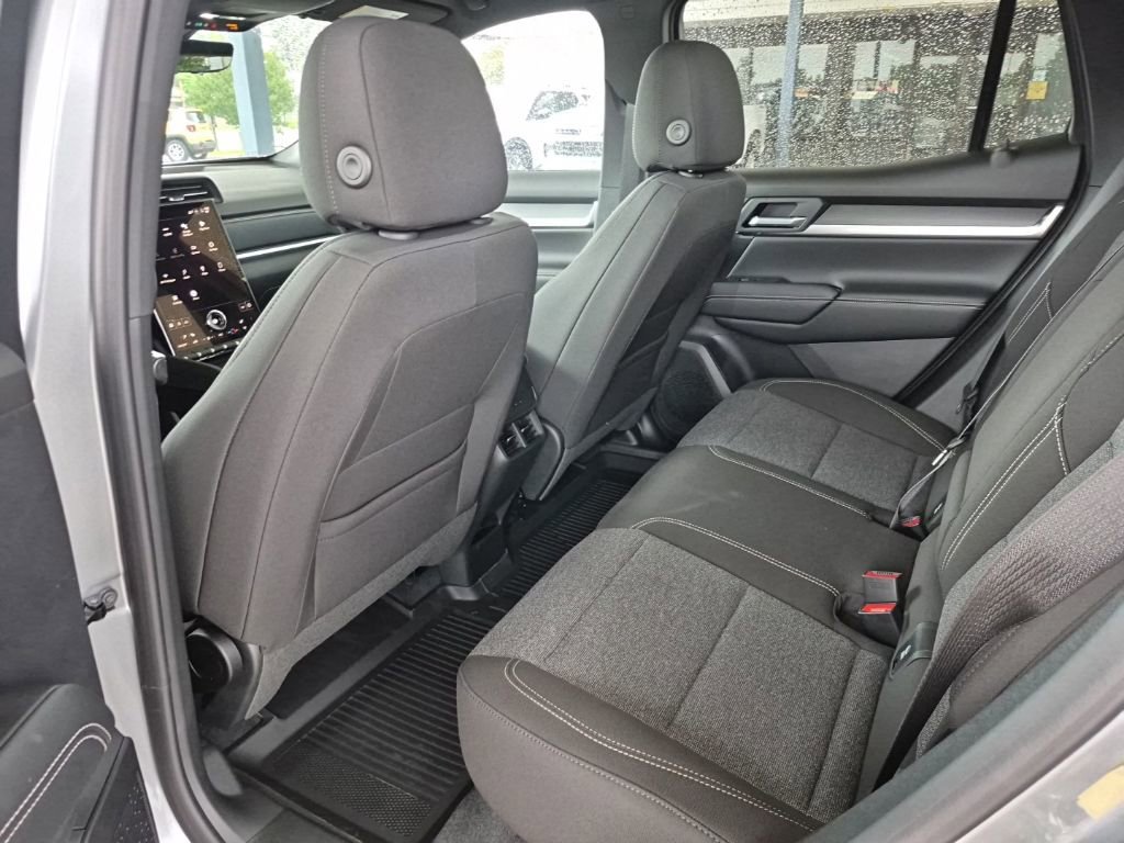 New 2026 GMC Terrain Elevation w/ Technology Package II FWD image 10