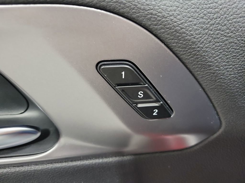 New 2026 Chrysler Pacifica Select AWD/4WD image 24