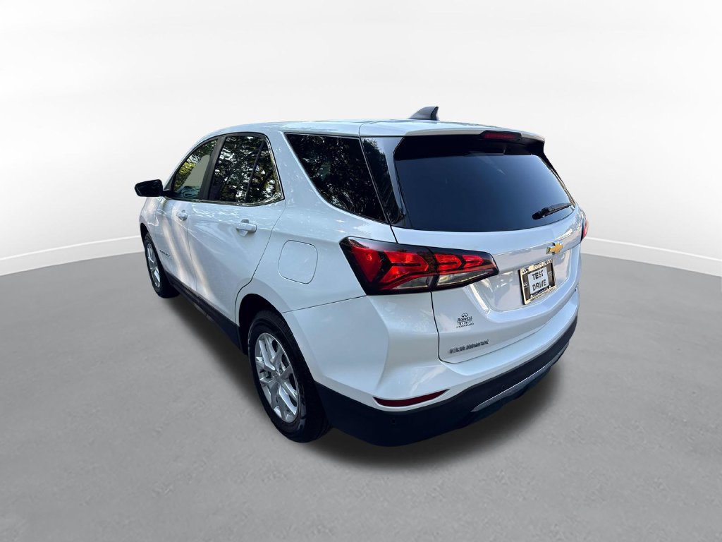 Used 2024 Chevrolet Equinox LT AWD/4WD image 8