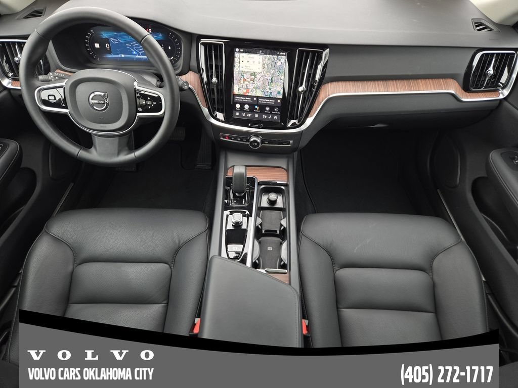 Certified 2025 Volvo V60 B5 Cross Country Plus AWD/4WD image 25