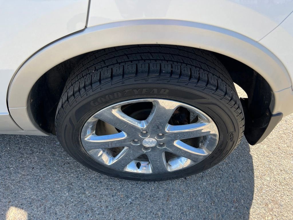 Used 2014 Buick Encore Leather AWD/4WD image 29