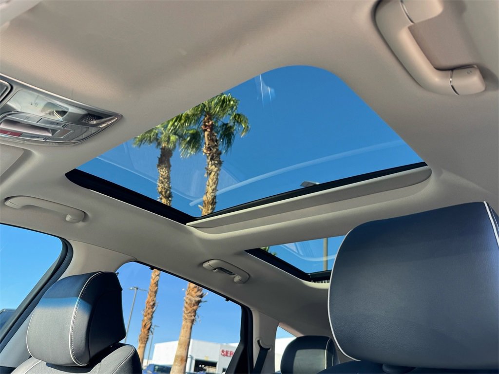 Used 2023 Genesis GV80 3.5T w/ Advanced Package image 12