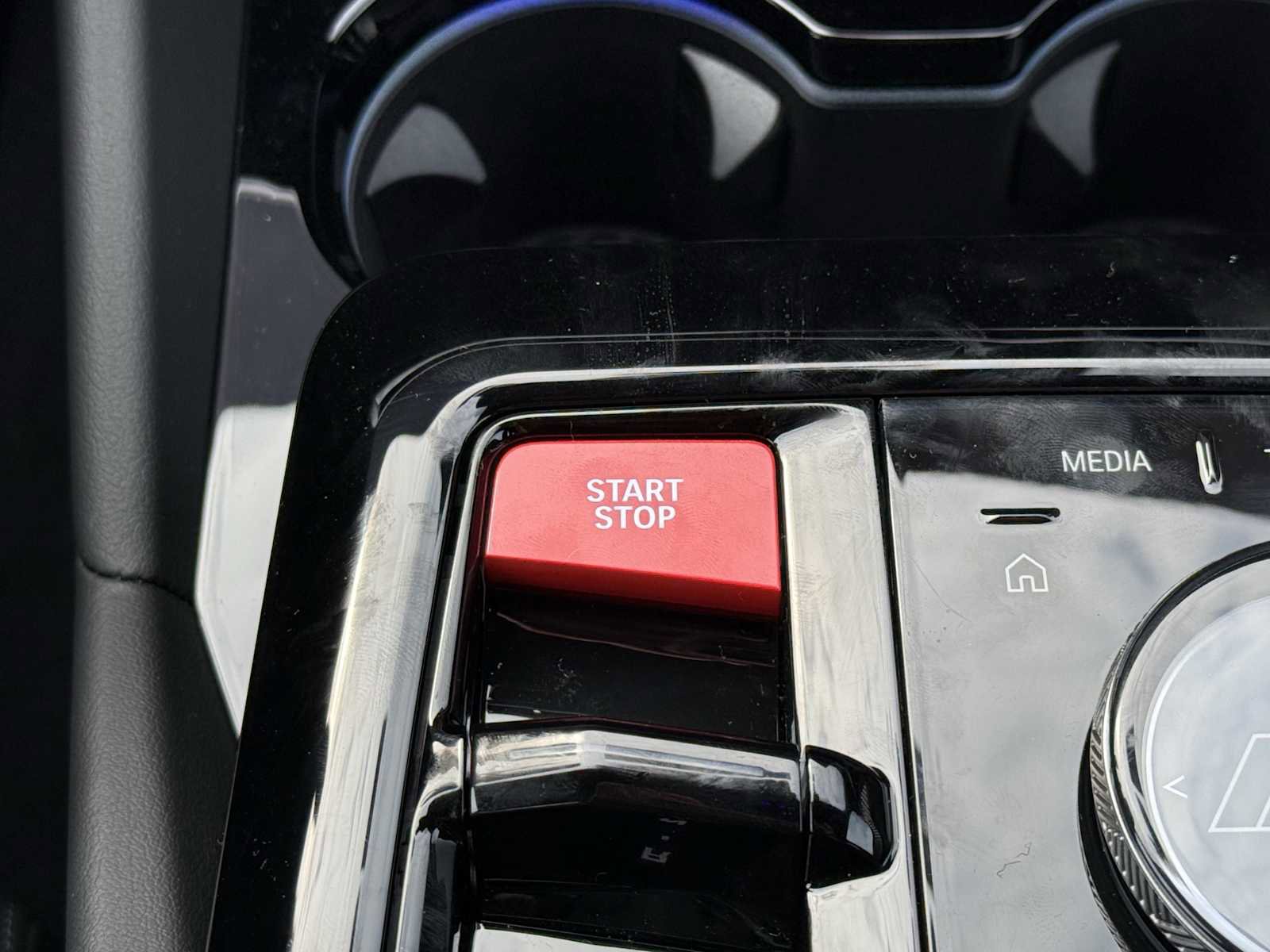 New 2026 BMW M5 w/ Executive Package image 25