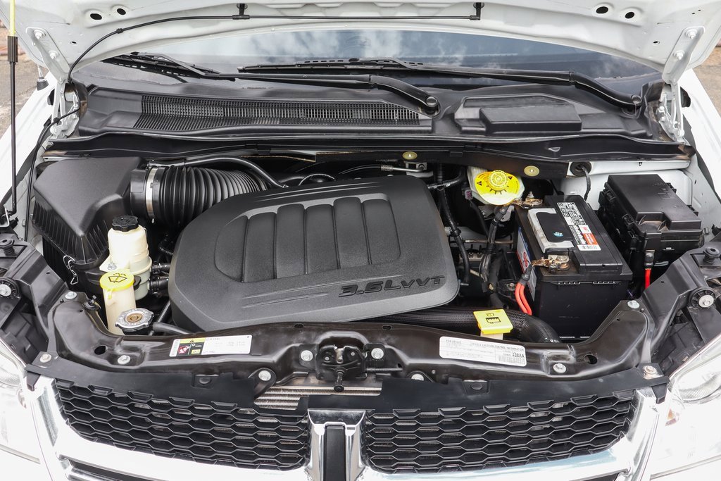 Used 2019 Dodge Grand Caravan SE image 11