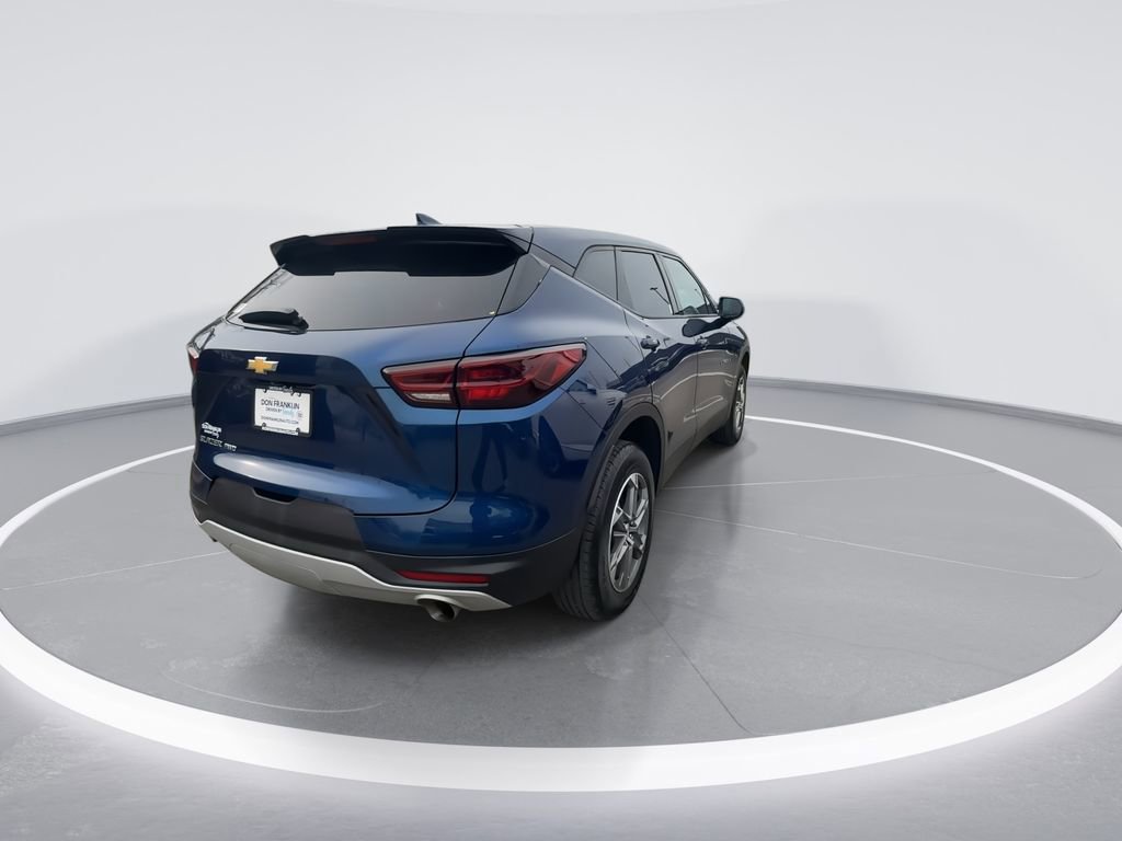 Used 2023 Chevrolet Blazer LT w/ Driver Confidence Package image 8