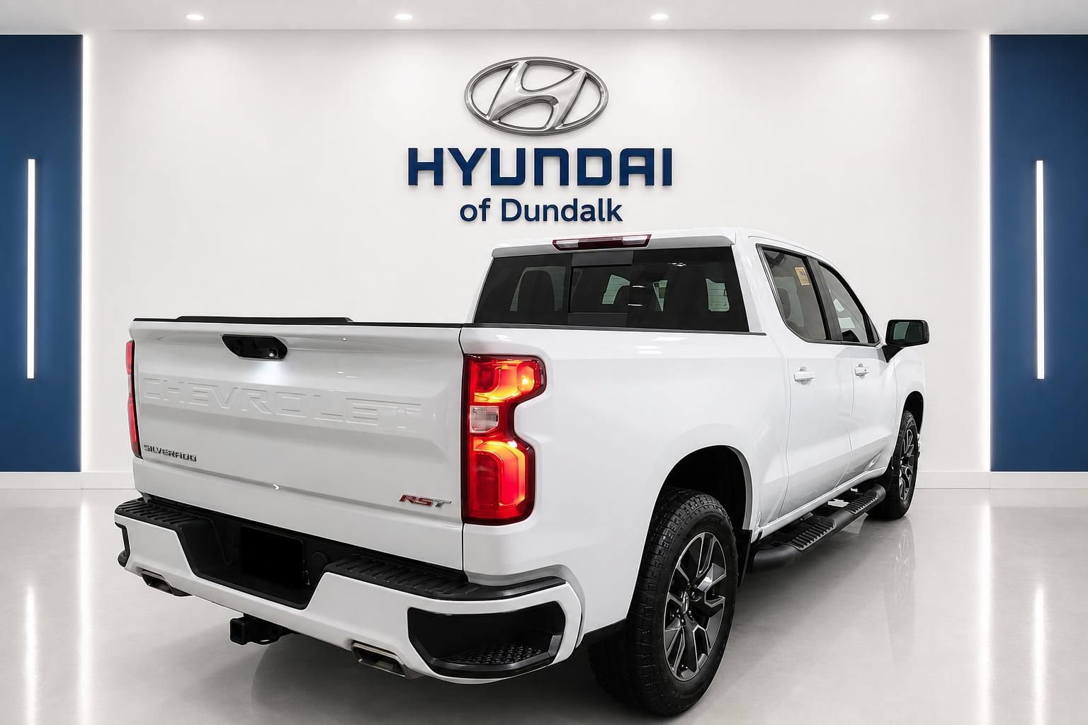 Used 2024 Chevrolet Silverado 1500 RST w/ All Star Edition Plus AWD/4WD image 4