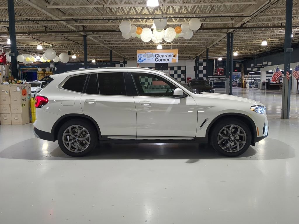 Used 2023 BMW X3 xDrive30i AWD/4WD image 7