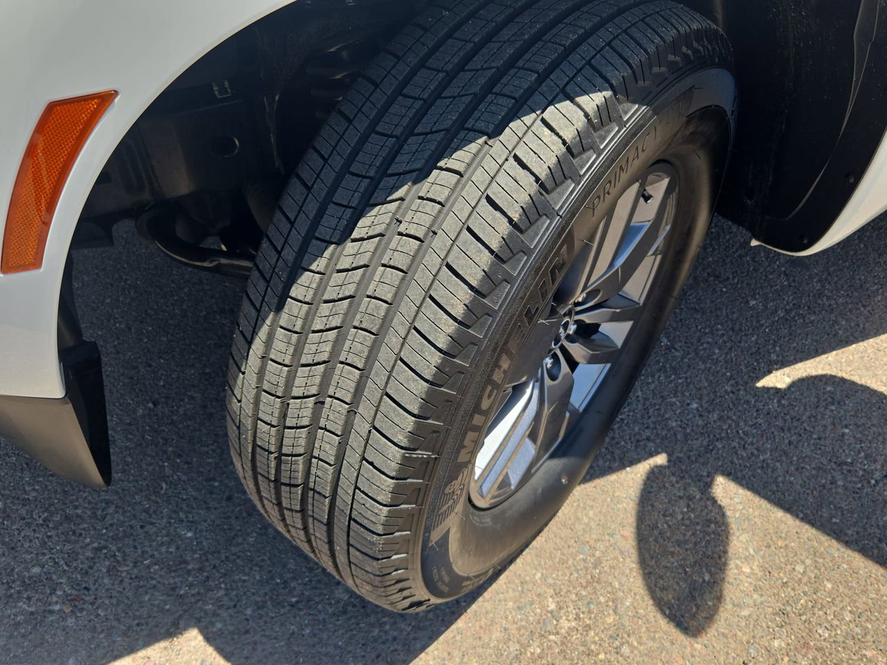 Certified 2025 Nissan Frontier SV RWD image 30