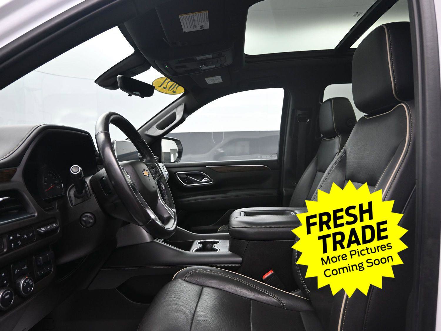 Used 2021 Chevrolet Suburban Premier w/ Premium Package image 25