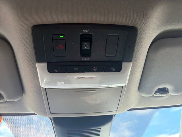 Used 2024 Nissan Sentra SR w/ SR Premium Package image 24