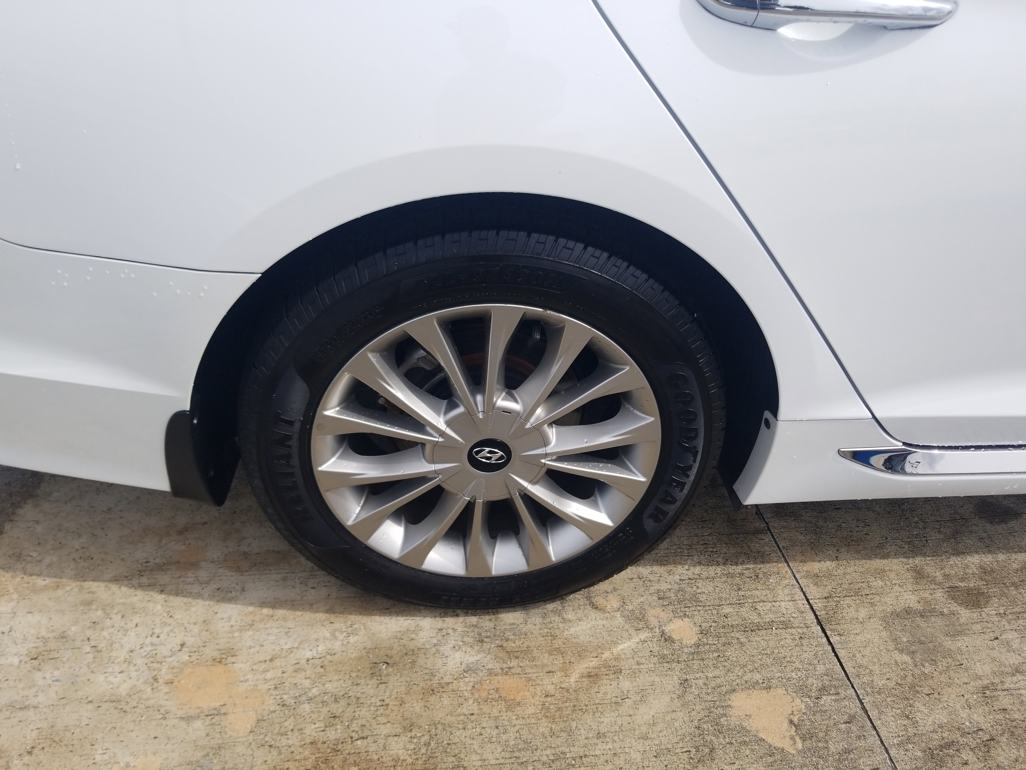 Used 2015 Hyundai Sonata Limited FWD image 23