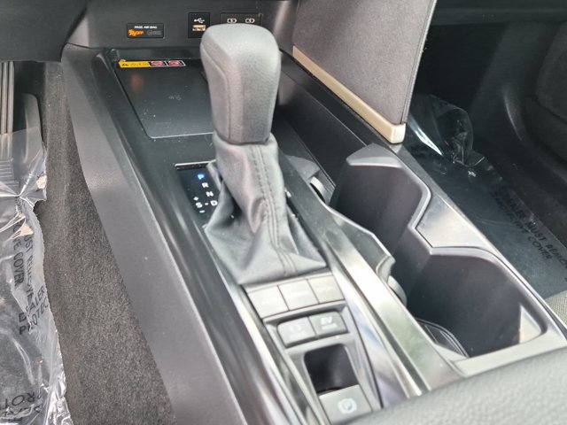 Used 2025 Toyota Camry LE FWD image 22
