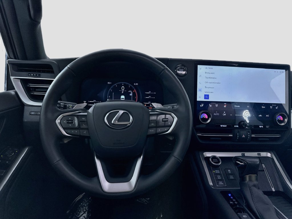 Used 2024 Lexus GX 550 AWD/4WD image 25