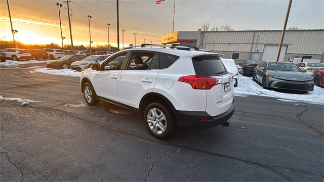 Used 2013 Toyota RAV4 LE image 6