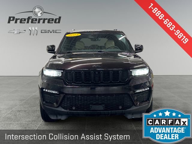 Used 2023 Jeep Grand Cherokee Limited w/ Luxury Tech Group II image 12