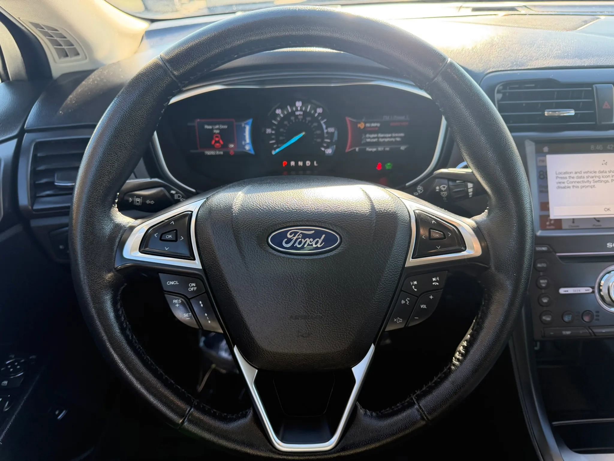 Used 2019 Ford Fusion Titanium image 17