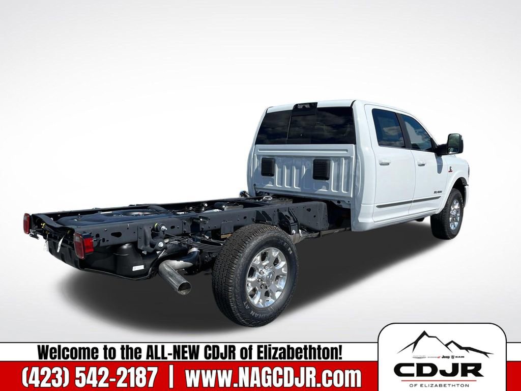 New 2024 RAM 3500 Limited video 3