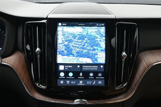 Used 2023 Volvo XC60 B6 Ultimate w/ Climate Package AWD/4WD image 14