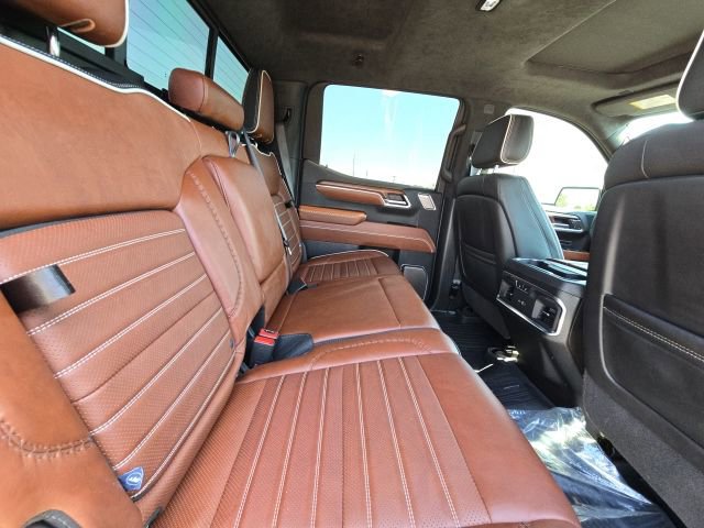 Used 2025 GMC Sierra 1500 Denali Ultimate AWD/4WD image 12