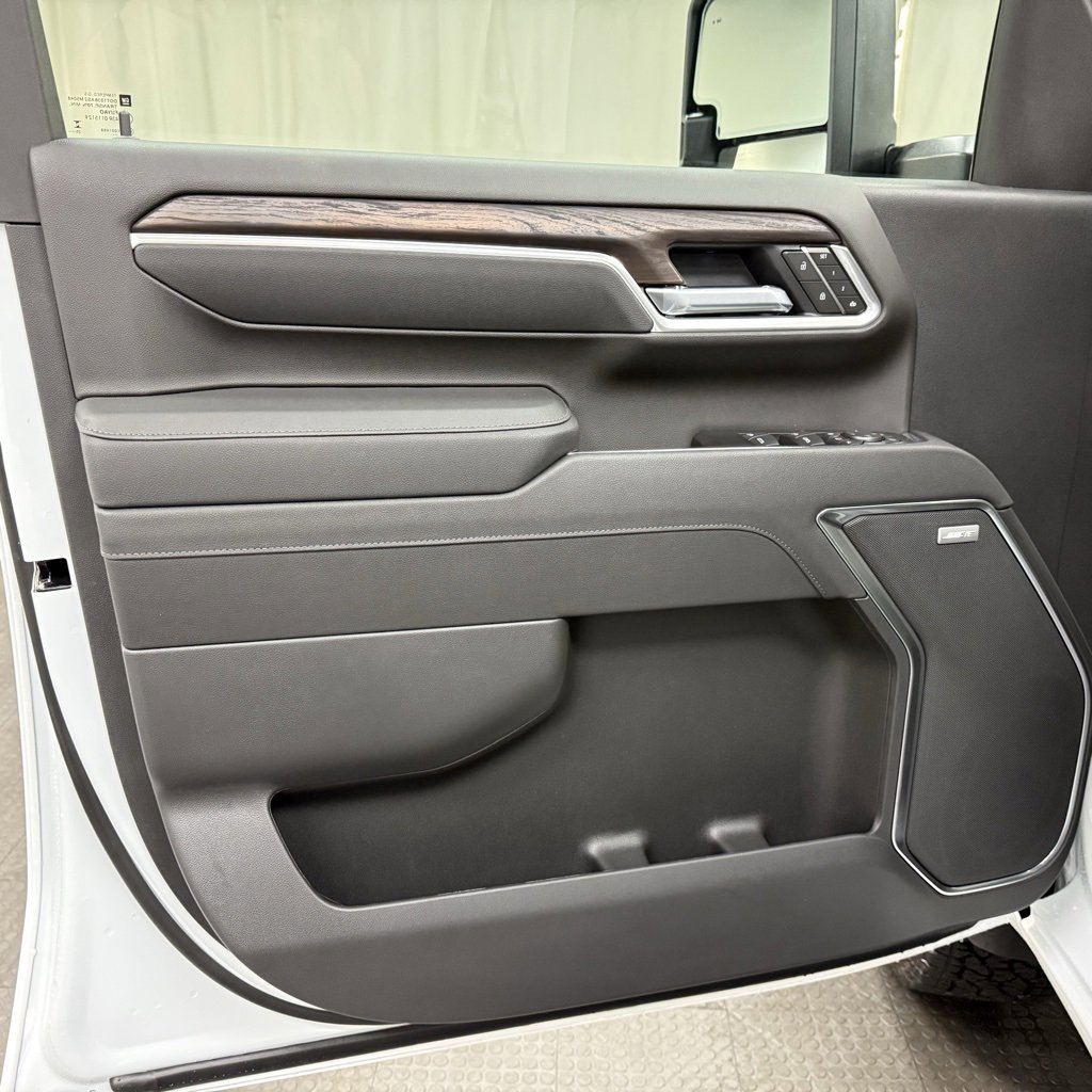 New 2026 GMC Sierra 2500 SLT image 26