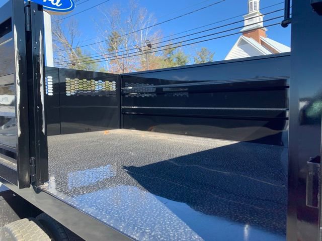 New 2025 Ford F550 4x4 Regular Cab Super Duty image 20