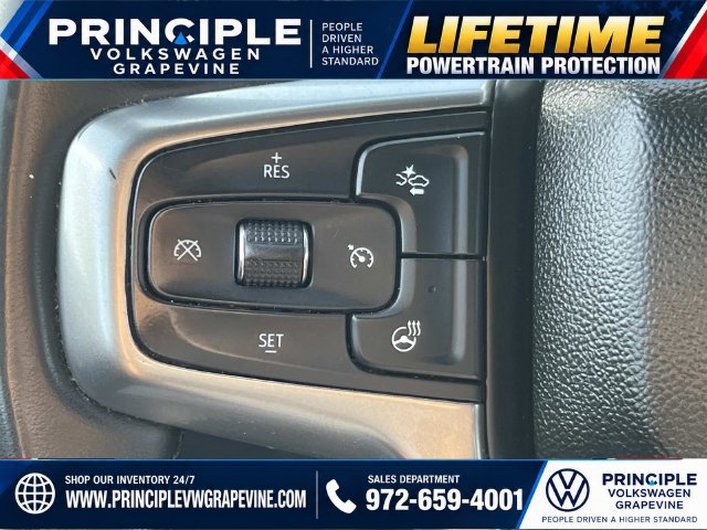 Used 2023 Chevrolet Suburban Premier AWD/4WD image 16