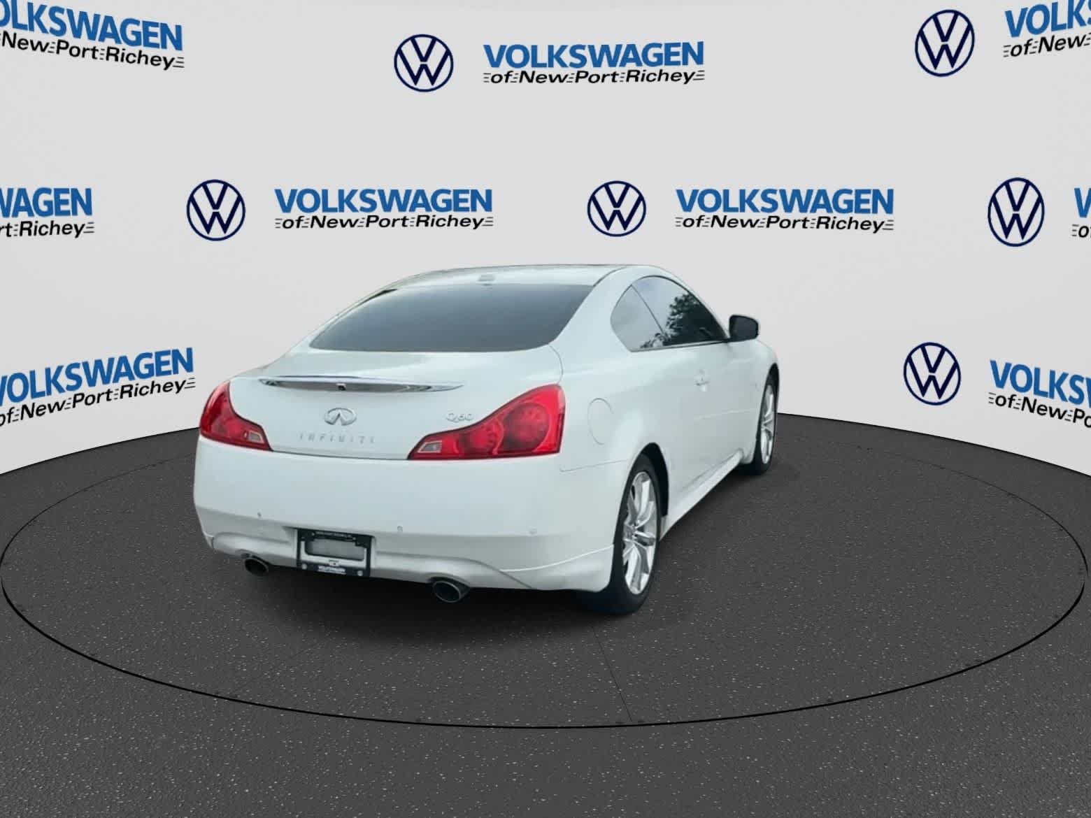 Used 2014 INFINITI Q60 Journey w/ Premium Package RWD image 7